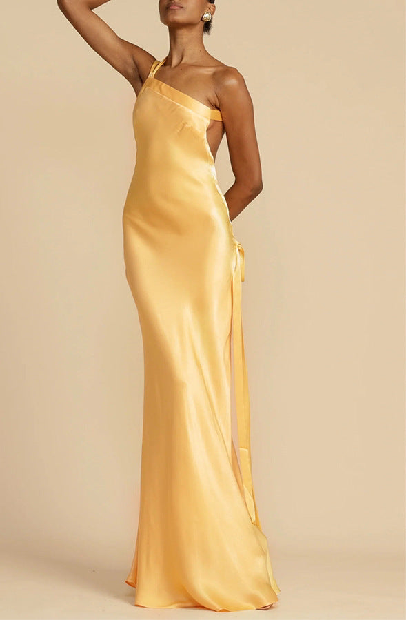 CAPETOWN – Elegantes Satin-One-Shoulder-Maxikleid