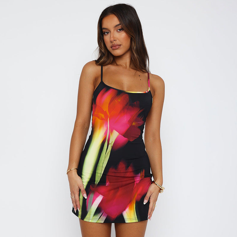 LISSABON – Figurbetontes Minikleid mit leuchtendem Blumenprint
